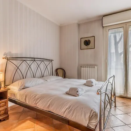 Granai , Rifugio Romantico Nel Cuore Di 아파트 로마